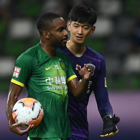 马宁,每日两小时,铸就足球教练的坚韧与执着 马宁,每日两小时,铸就足球教练的坚韧与执着