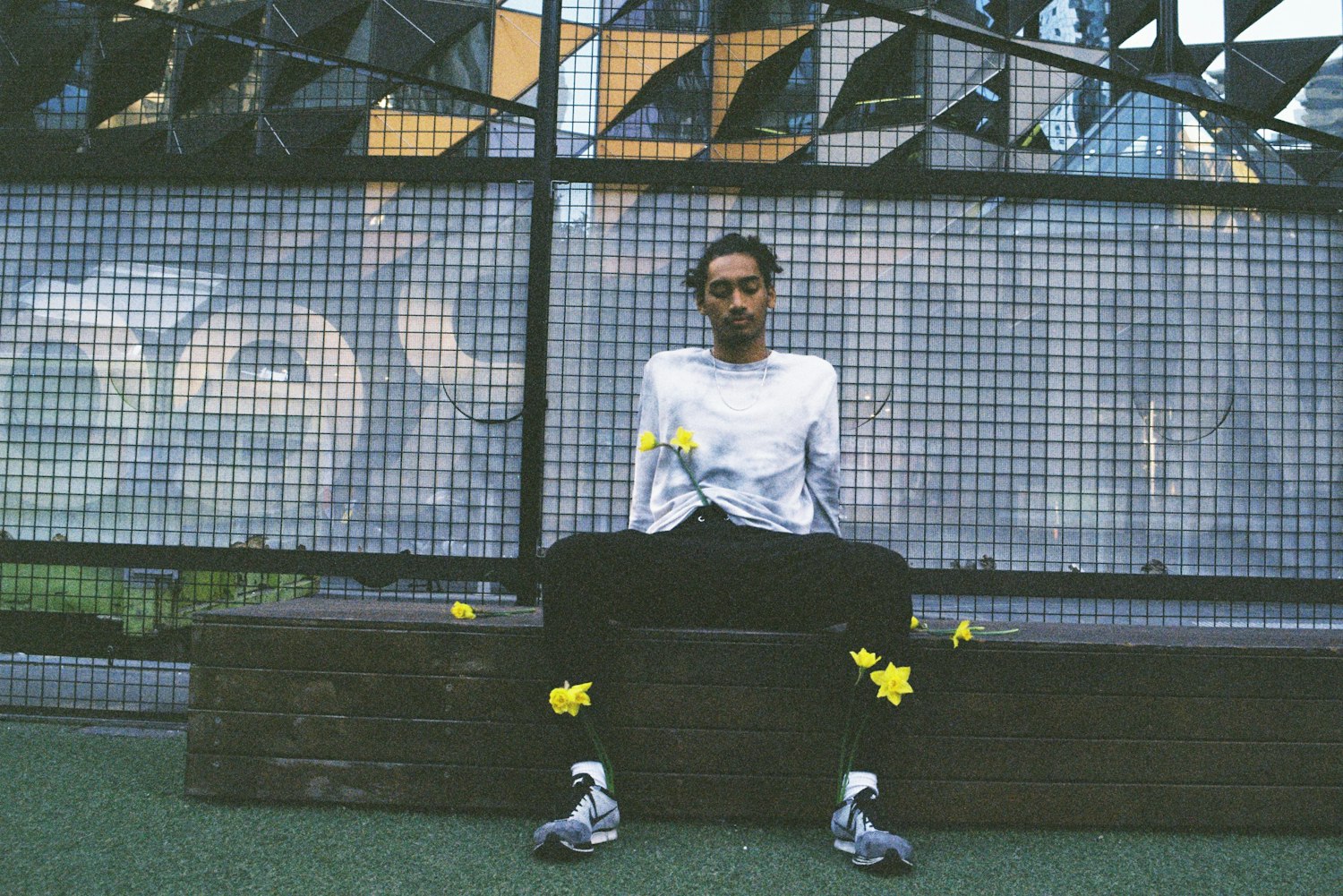 星辰影院，免费电影在线观看还能全集高清电视剧？我替你试过了