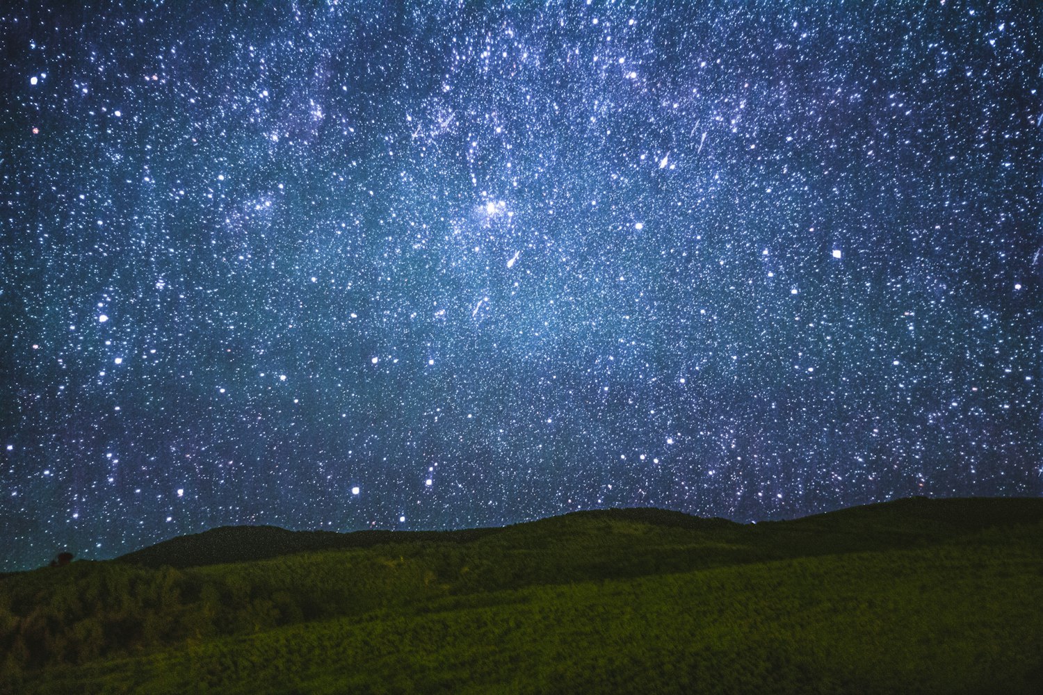 星空无限传媒官网,一个普通人眼里的内容宇宙入口 星空无限传媒官网,一个普通人眼里的内容宇宙入口